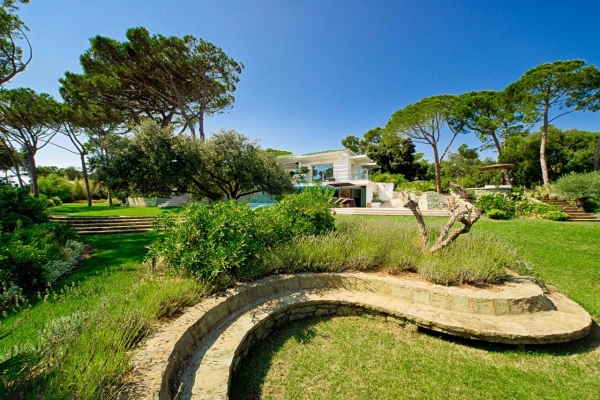 Beach Villa for wedding St Tropez